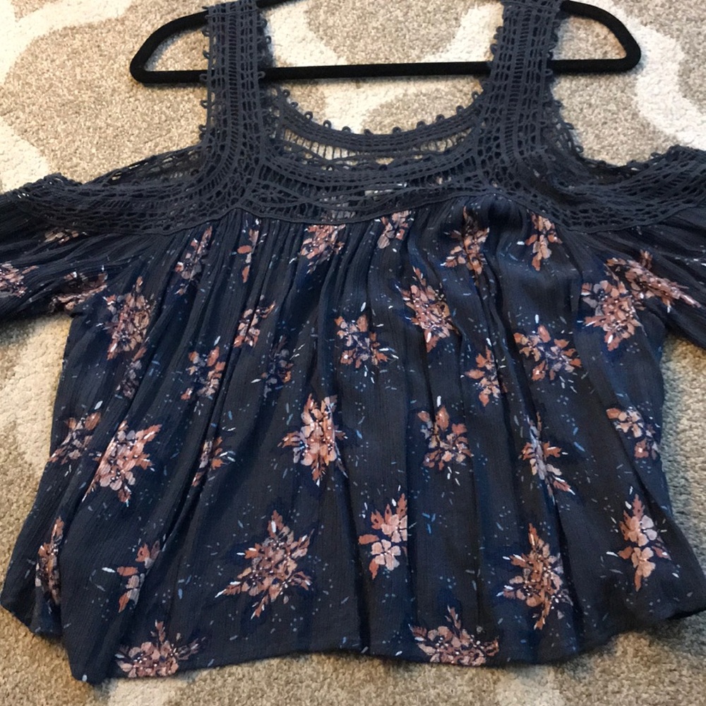 Wild Pearl top